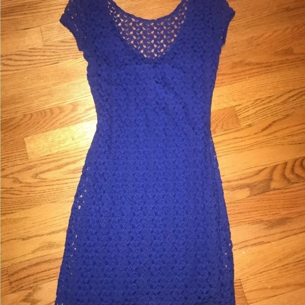 FREE PEOPLE Royal Blue Lace Crocheted & Lined Womens Dress Size S Boho MIDI